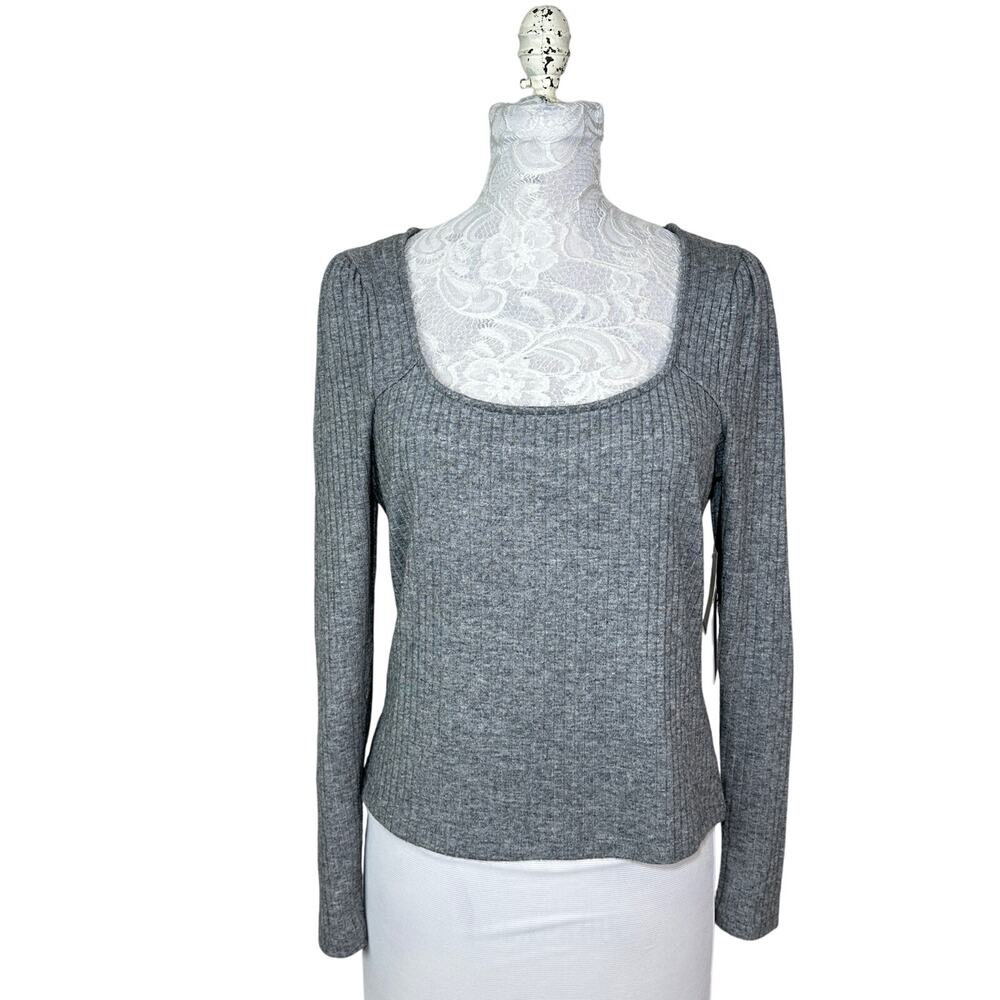 1. State Scoop Neck Ribbed Sweater Gray Keyhole Back Women Medium NWT NYE
